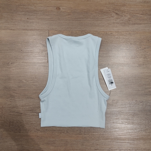 NWT 2 XS Aritzia Sunday Best Synchseamless tank blue - Picture 12 of 12